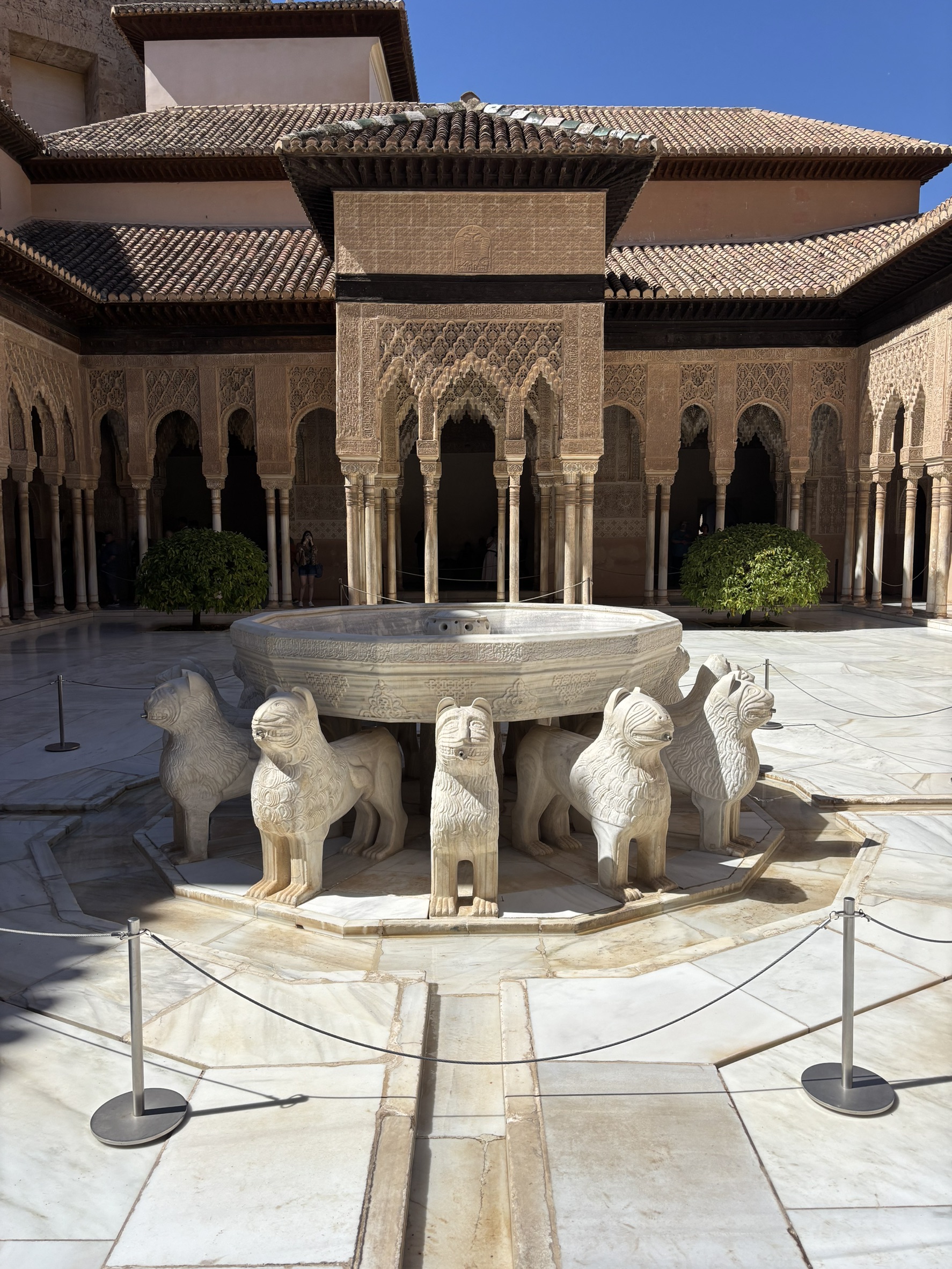 大教堂內部的華麗裝飾